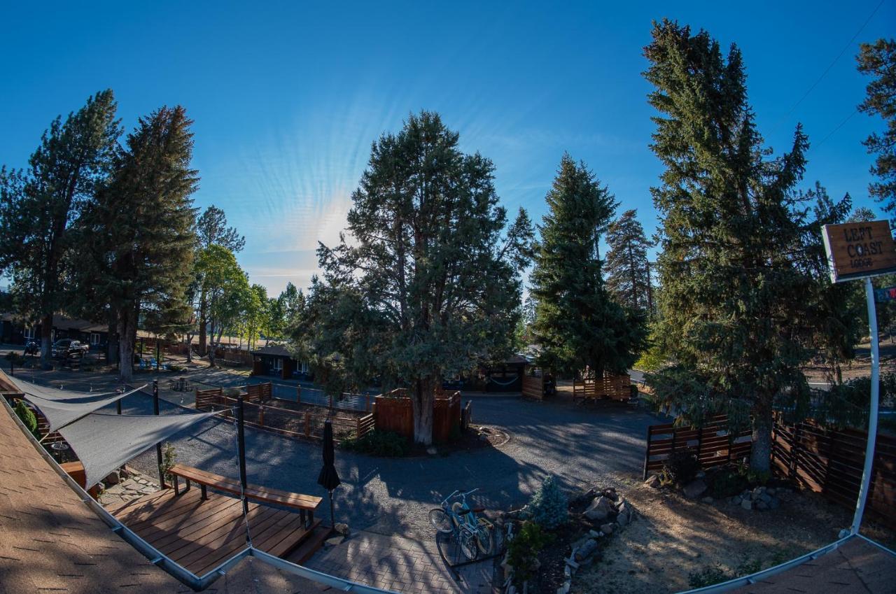 Left Coast Lodge - Pet Friendly 西斯特斯 外观 照片